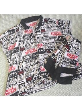 Ladies stranger things pajama set size XL 16/18